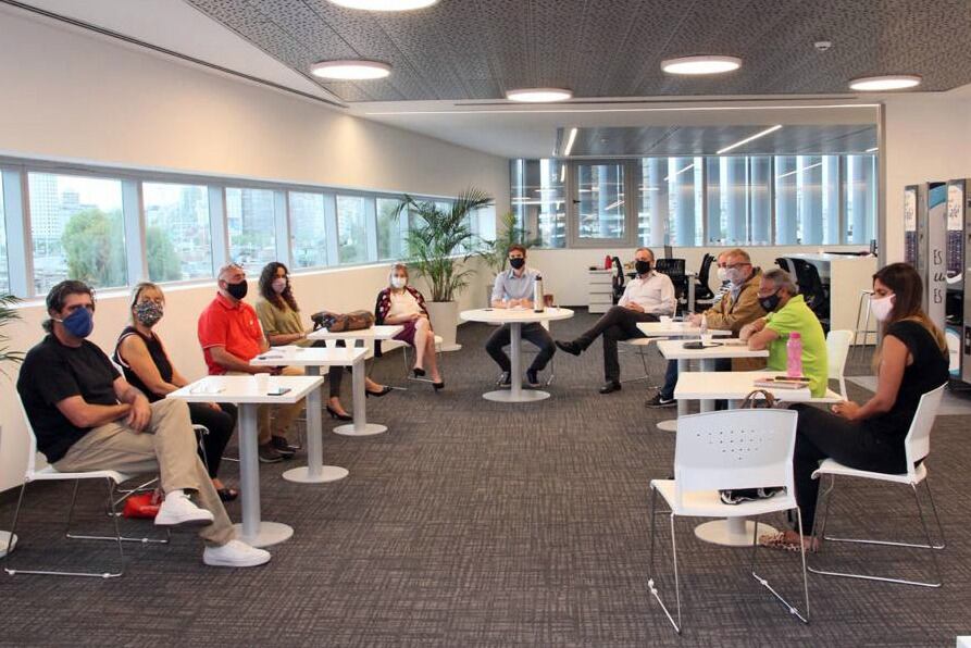 Funcionarios de Rodríguez Larreta se reunieron con dirigentes docentes en la sede del Ministerio de Educación porteño.