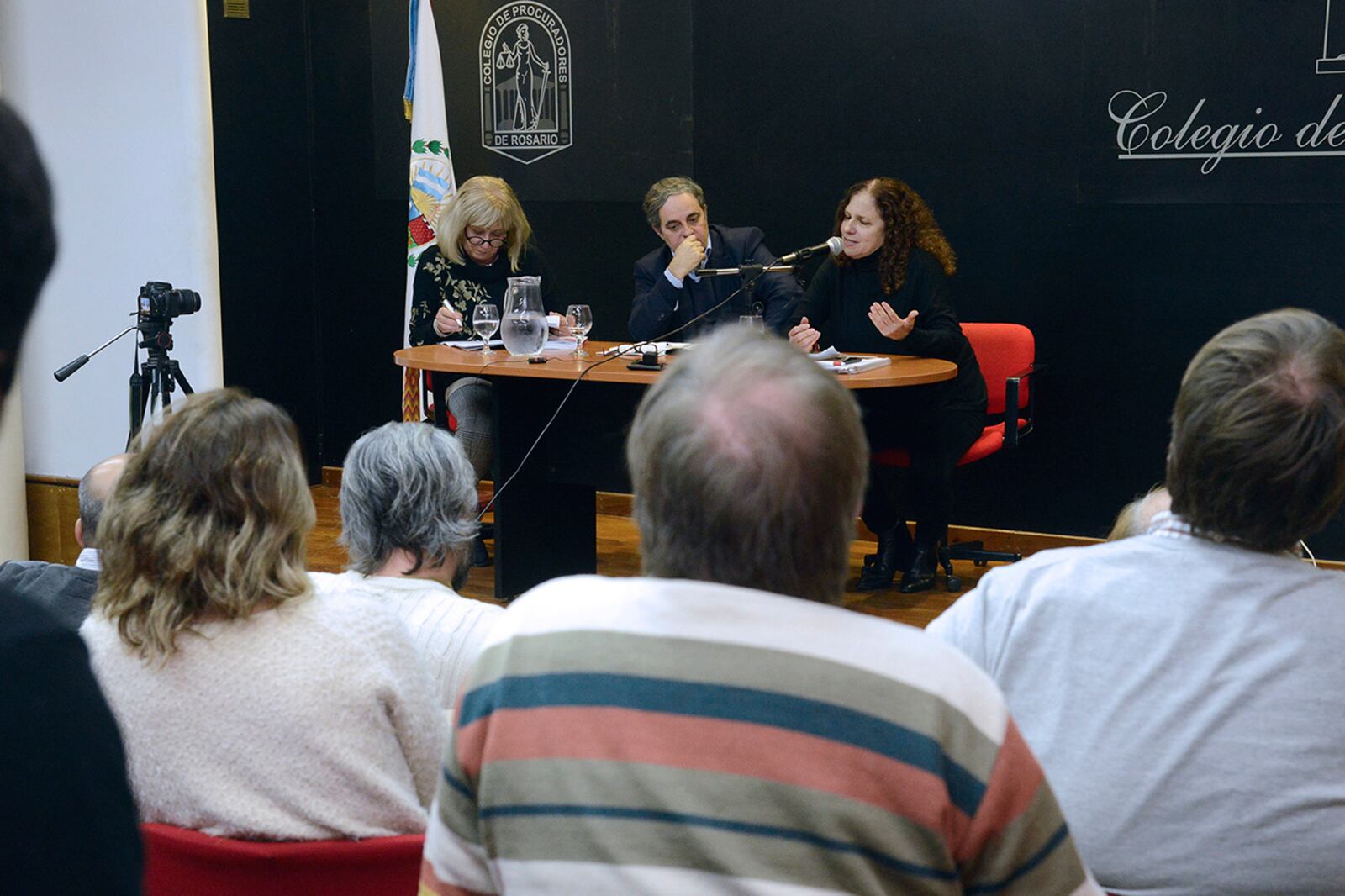 Varios profesionales en la actividad organizada por la Asociación de Abogados Laboralistas.