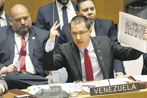 El canciller venezolano, Jorge Arreaza, toma la palabra durante el debate en el consejo de la ONU.