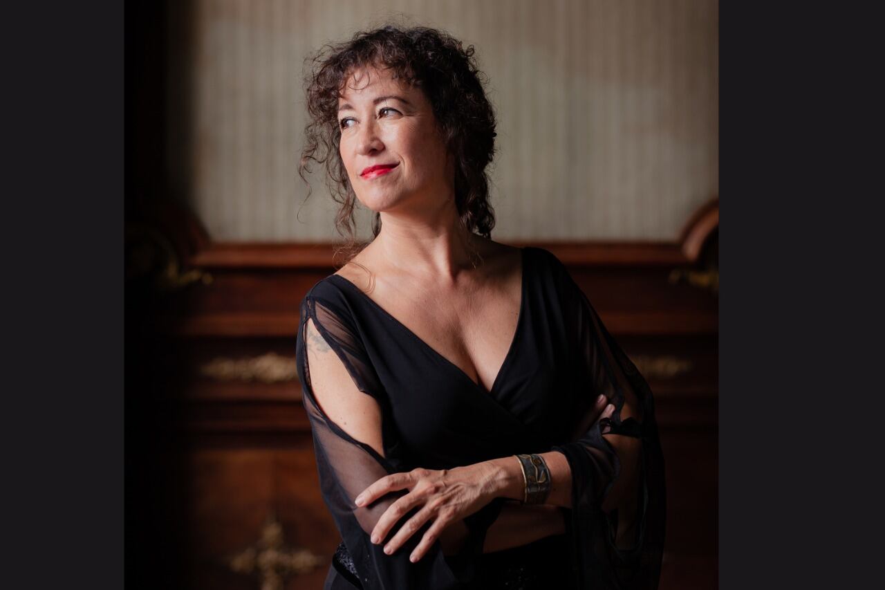 "Siempre se canta para propiciar un encuentro con el otro", señala la cantante.