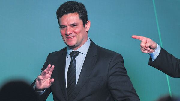 Moro fue acusado de ejercer tortura contra detenidos para poder arrancarles una delación.