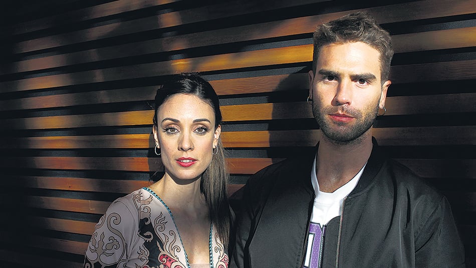 Gusmán encarna a Emma y Furtado a Diosito. El estreno es hoy a las 22 en la TV Pública.