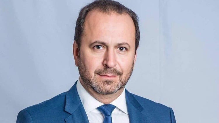 Solmi fue vice de la FAA en Pergamino.