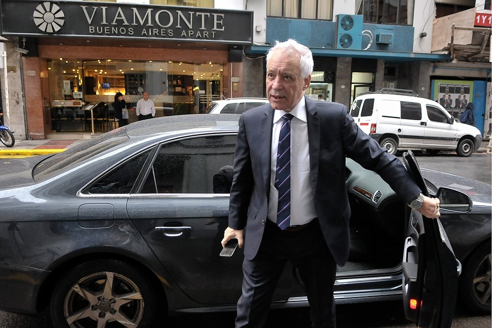 Víctor Blanco, titular de Racing.