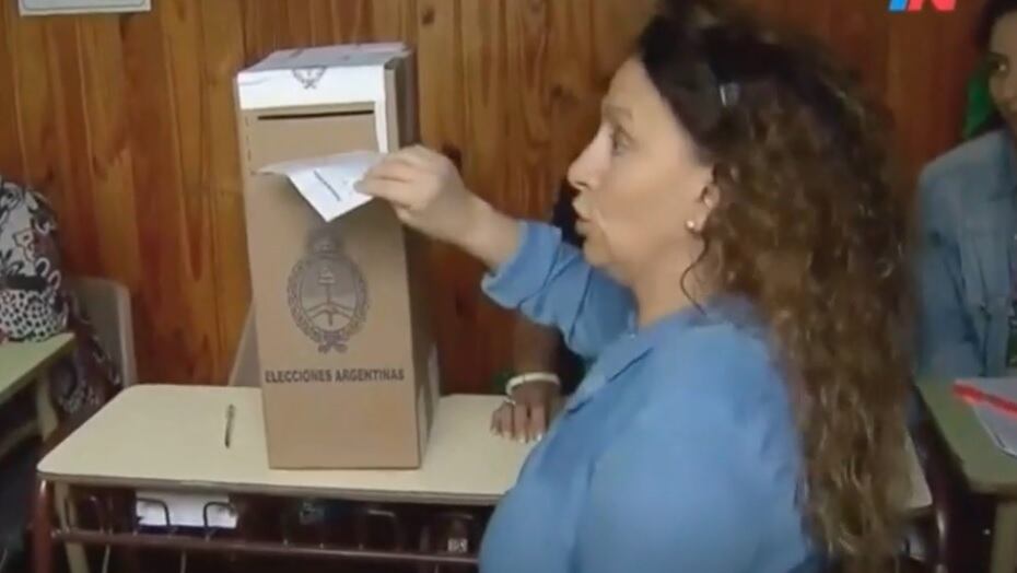 El misterio del voto de Gabriela Michetti de que se habló en las redes.