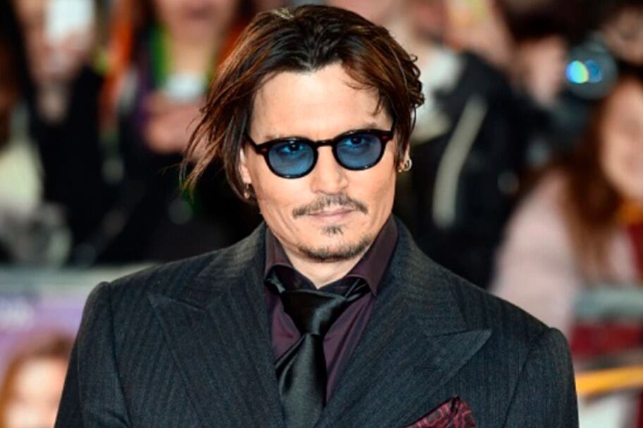 "Me siento increíblemente honrado de llevar a la pantalla su vida", dijo Depp. 