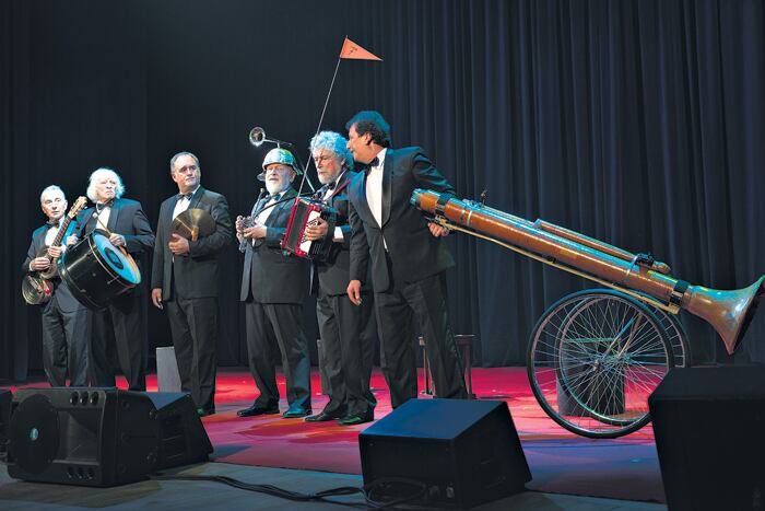 Gran Reserva es el espectáculo número 37 de Les Luthiers, fundado por Gerardo Masana en 1967.