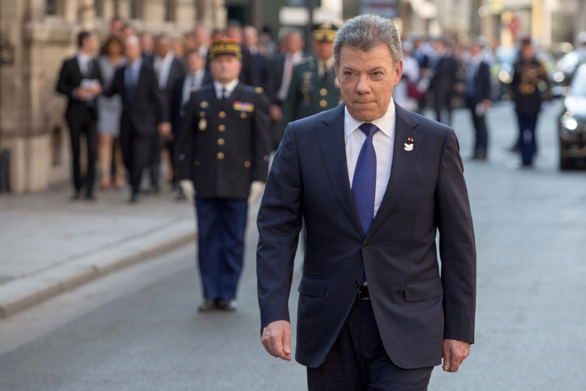 El colombiano Juan Manuel Santos celebró que las FARC entreguen todas sus armas.