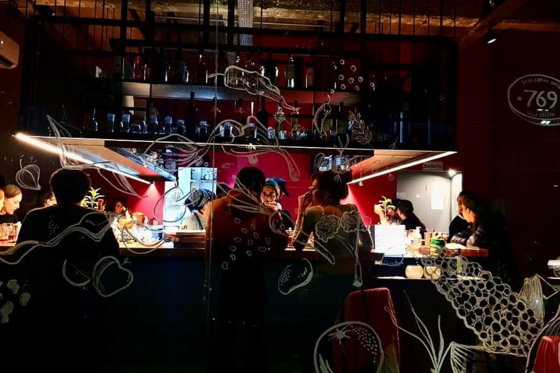 Sampase caracteriza por su calidez y gran variedad de opciones vegetarianas. Imagen: Sampa