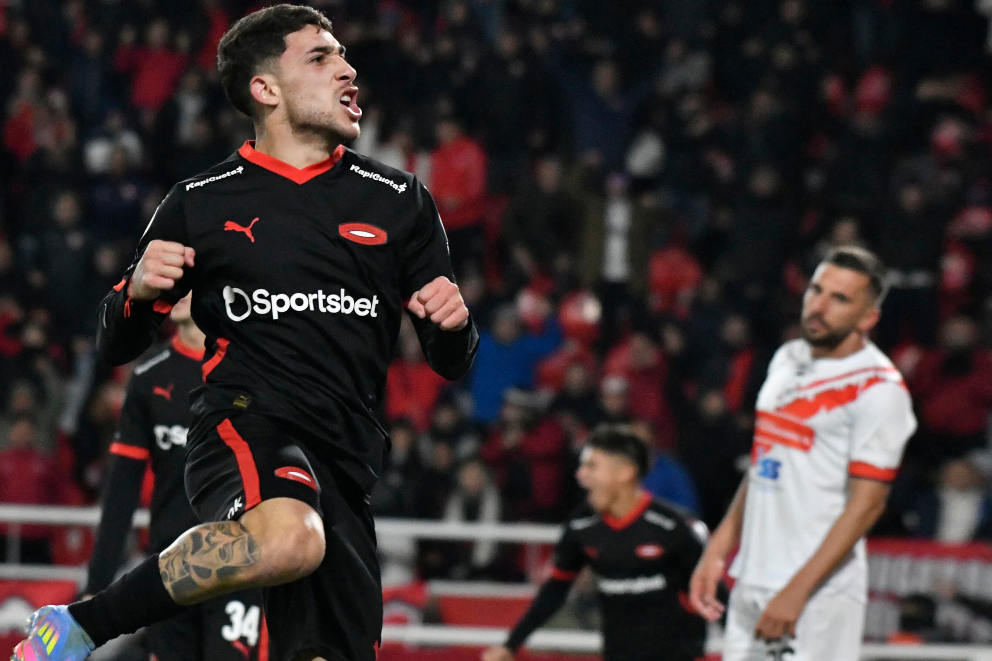 Santiago Montiel, la figura de la noche