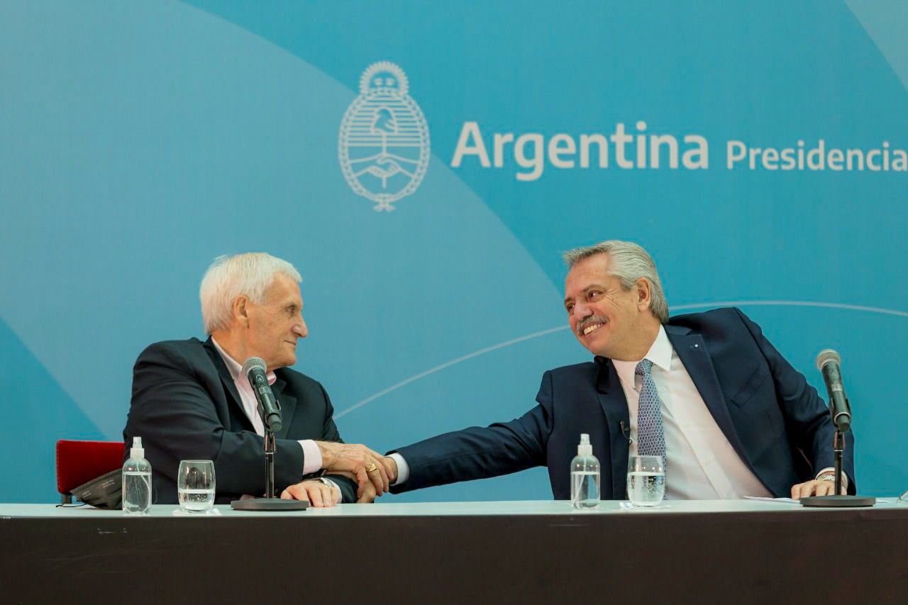 El presidente Fernández estuvo acompañado por Antonio Caló.