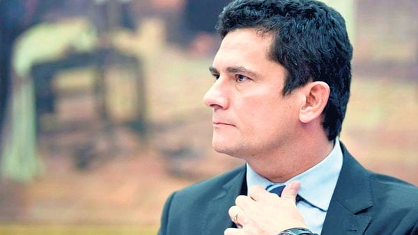 “El juez Moro es premiado por los beneficiarios del golpe”, sostuvo el PT.