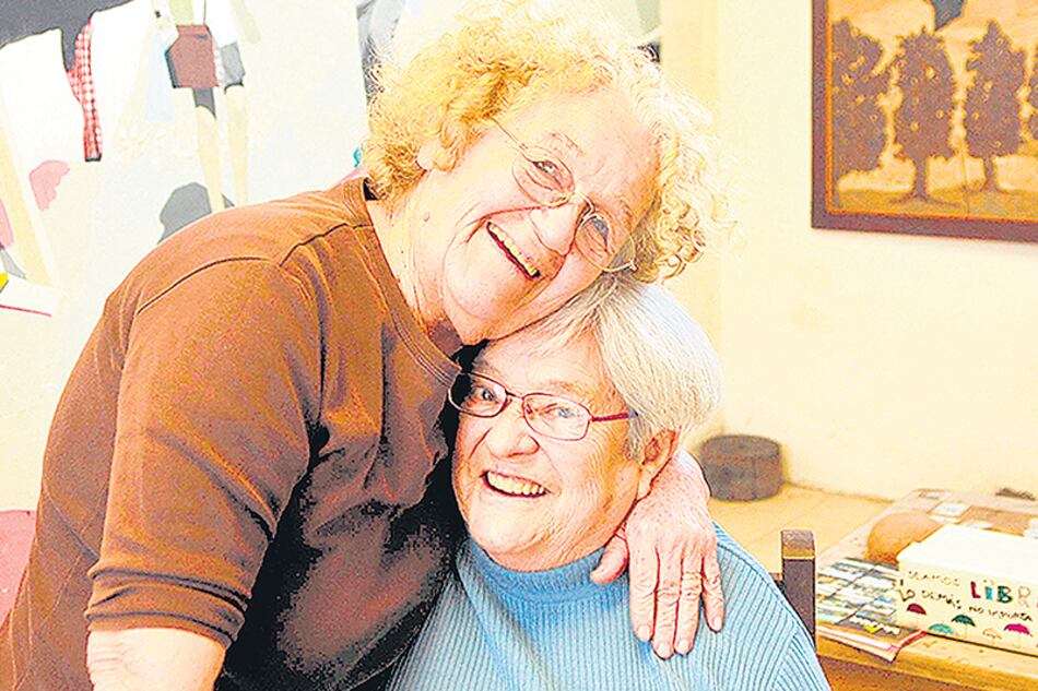 “Cachita” (derecha) y Norma se habían conocido porque sus maridos eran primos.