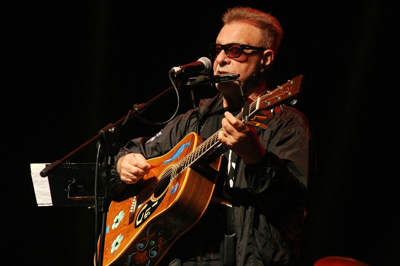 León Gieco.