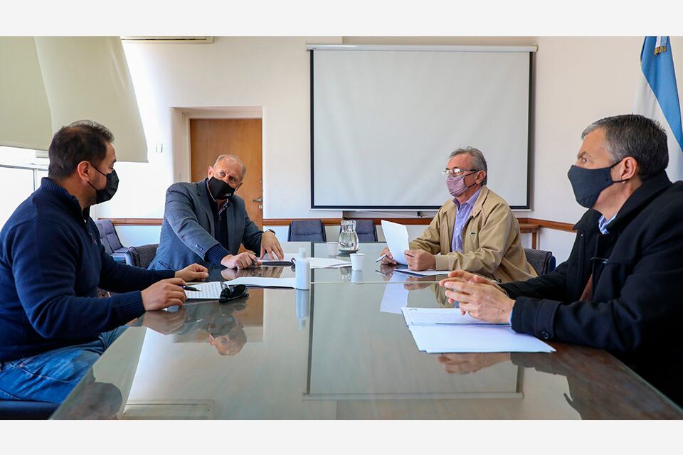 Perotti junto a Brizuela, del Soepu.