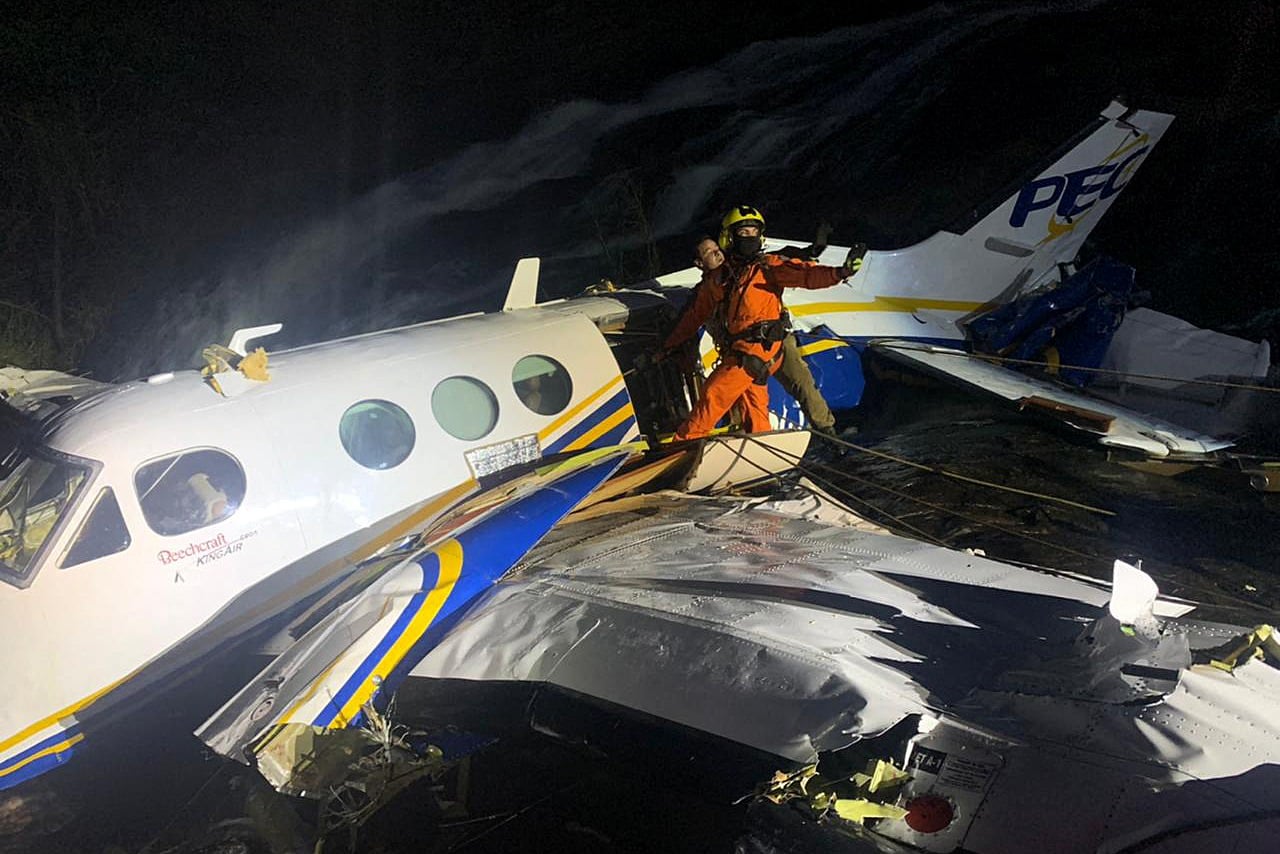 Así quedó el avión en el que viajaba la cantante. 