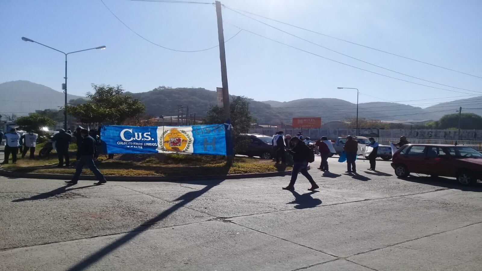 Protesta de trabajadores de la Veloz del Norte