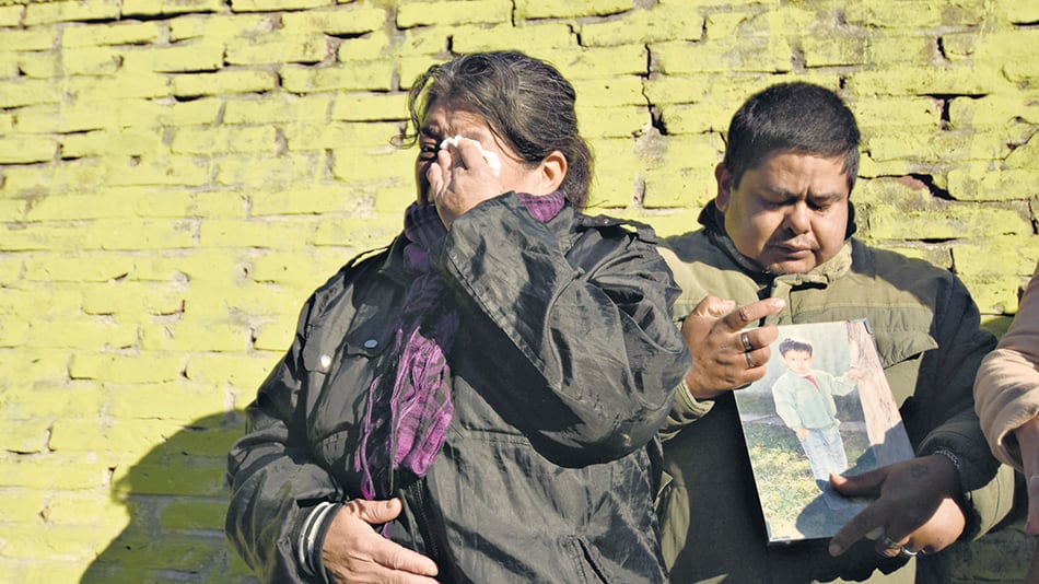 Los familiares de Rodrigo Alejandro Correa sostienen que la Justicia va a creer la versión del policía y que lo van a liberar.