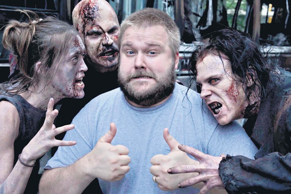 Robert Kirkman, autor del comic original, posee un 5 por ciento de los beneficios producidos por la serie.