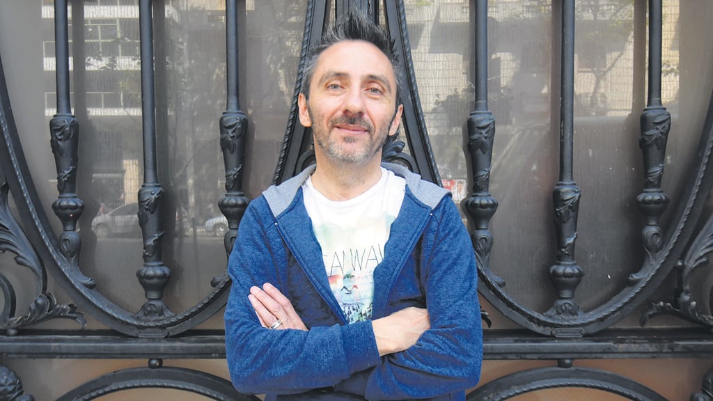 Pablo Pazos sostiene que los sedimentos lacustres aumentan el efecto de las ondas.