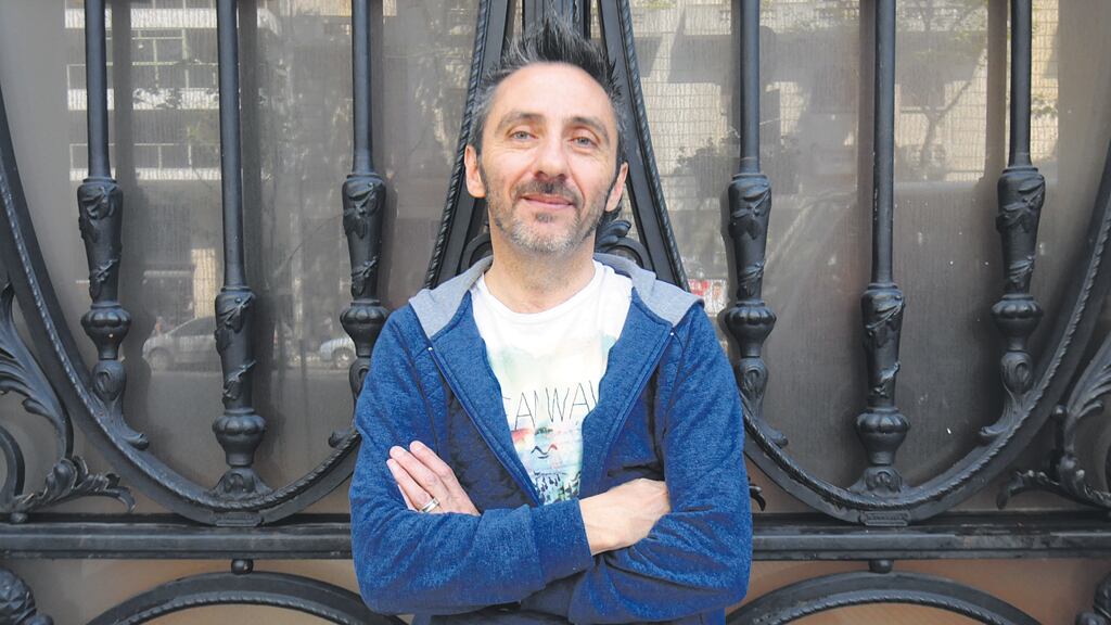 Pablo Pazos sostiene que los sedimentos lacustres aumentan el efecto de las ondas.