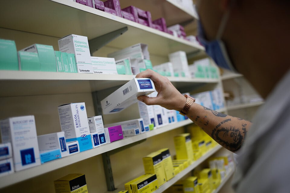 La ANMAT evalúa 22 medicamentos para que pasen a ser de venta libre