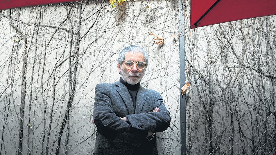 “Es una comedia sobre los secretos familiares de tres generaciones”, dice Contreras sobre Calzones rotos.