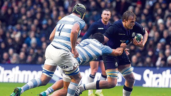 Los Pumas, ayer frente a Escocia en Edimburgo.