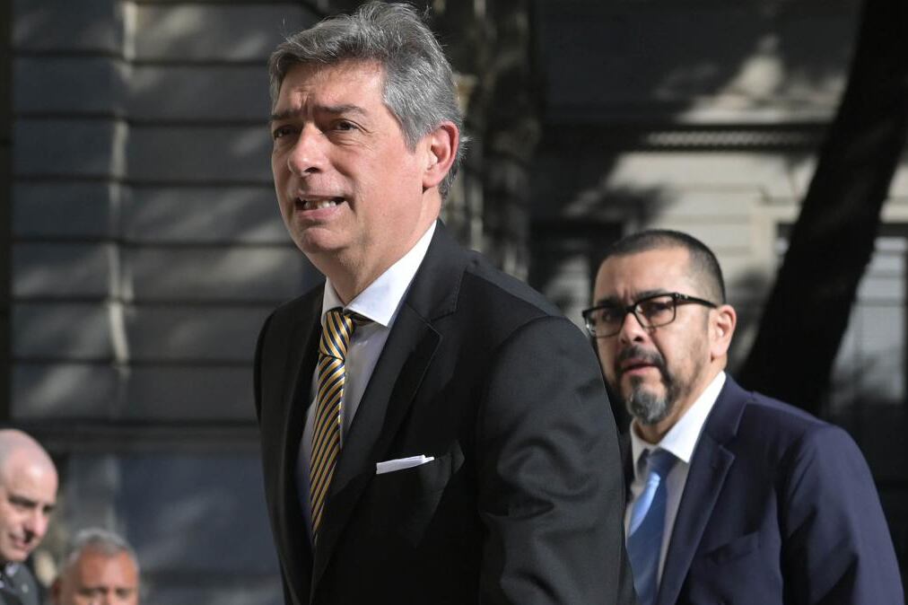 El titular de la Corte, Horacio Rosatti, y su colaborador Silvio Robles, señalado por connivencia con el gobierno porteño.