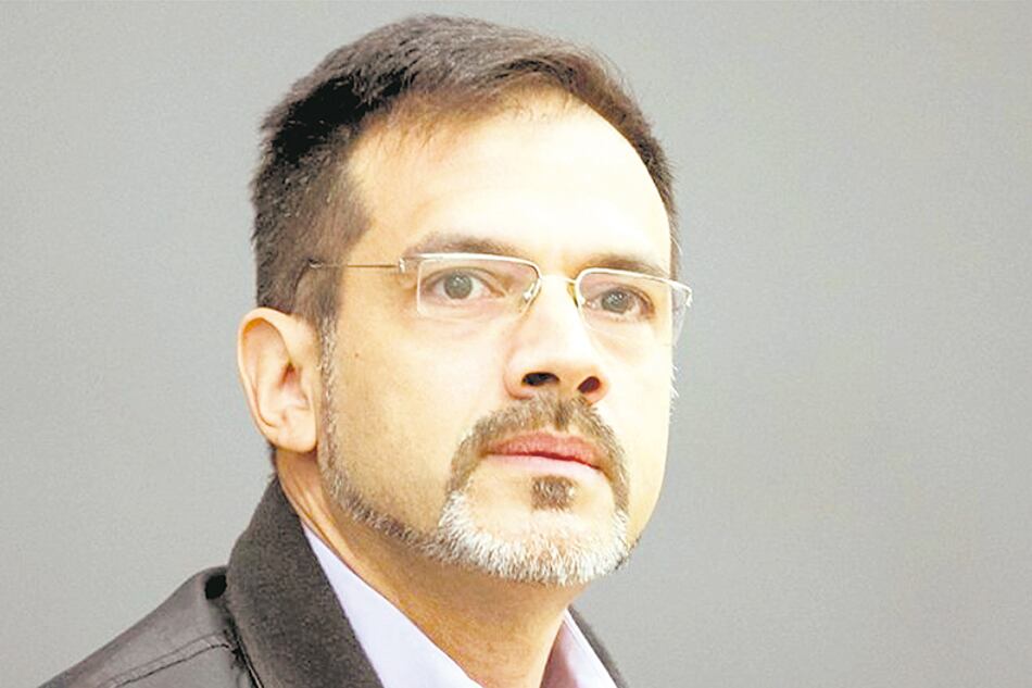 El ginecólogo Rodríguez Lastra sostiene que no incumplió la ley.