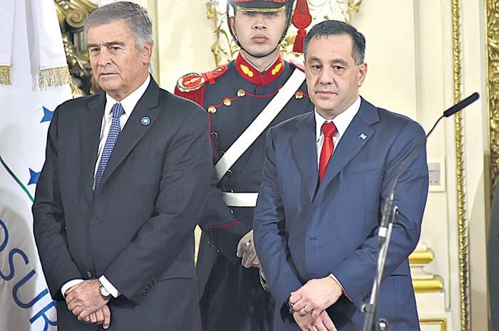 Oscar Aguad y Alejandro Finocchiaro se sumaron al gabinete.