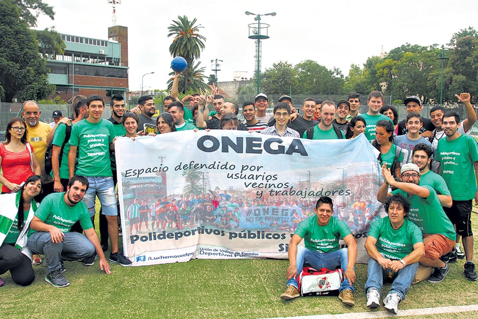 Los vecinos de Devoto, nucleados en Luchemos por el Poli, orgullosos de su pelea.