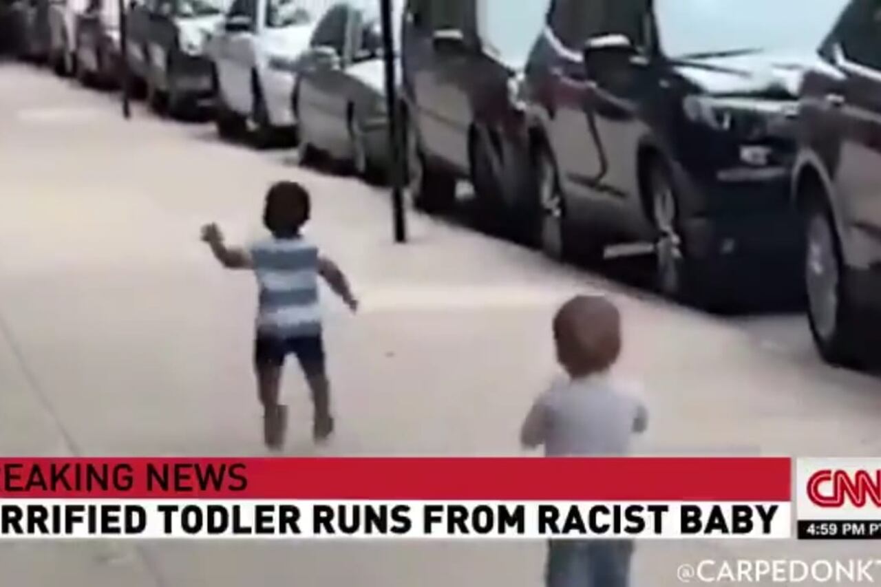 Trump manipula videos de la CNN para ridiculizar los conflictos raciales en Estados Unidos.