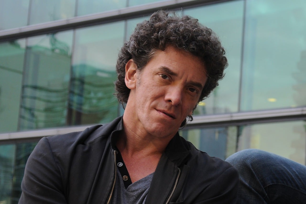 Guerra se sumó por TW a los grupos más ultras que critican la política del Gobierno ante la pandemia.