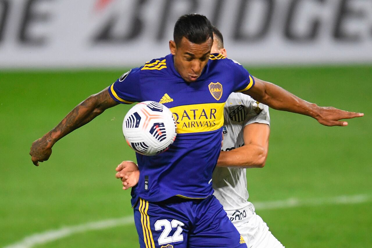 Sebastián Villa, sintomático y positivo de coronavirus.