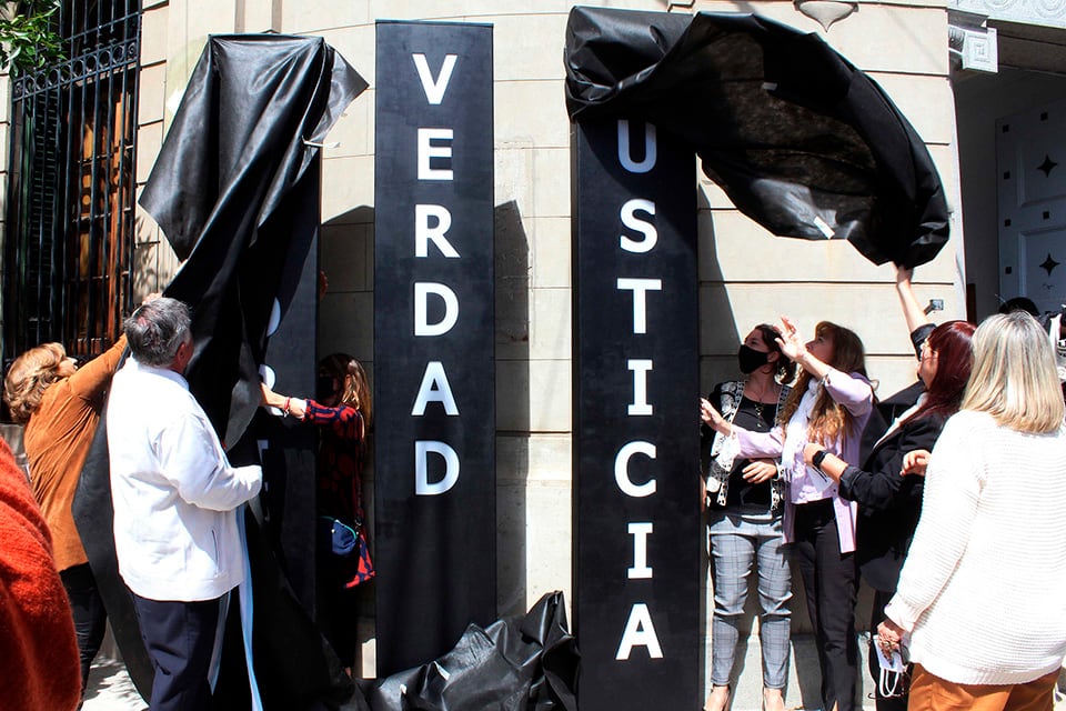 Acto frente la ex comisaría 4º, el principal centro de detención en Santa Fe.