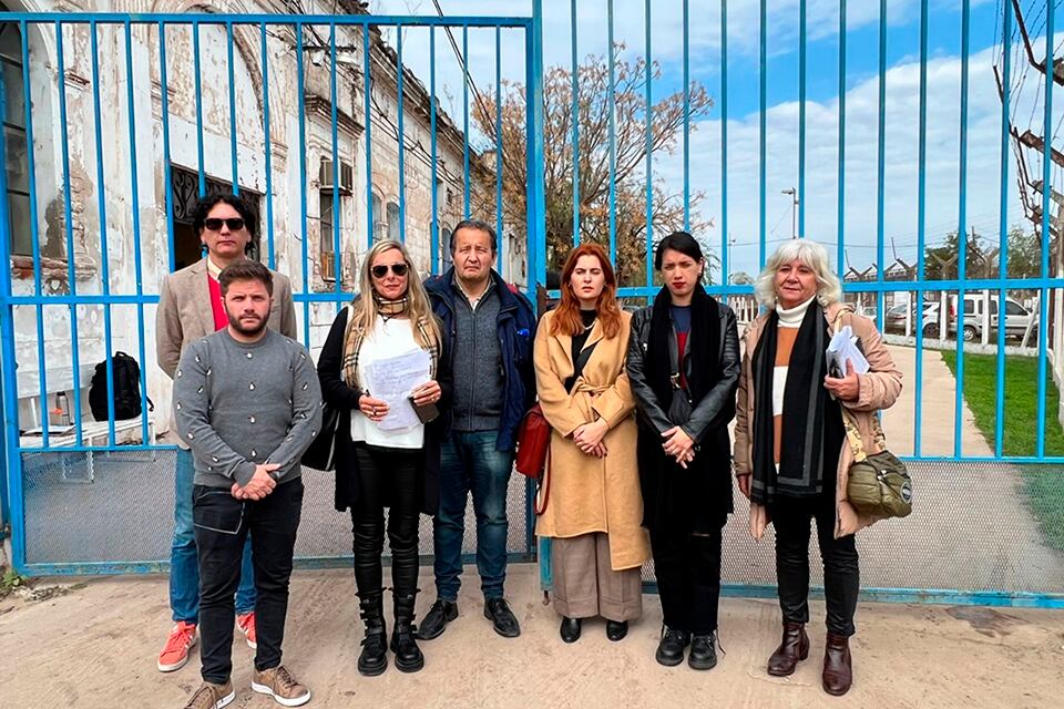 Balangione hizo un recorrido en la cárcel de Las Flores en Santa Fe junto a diputados.