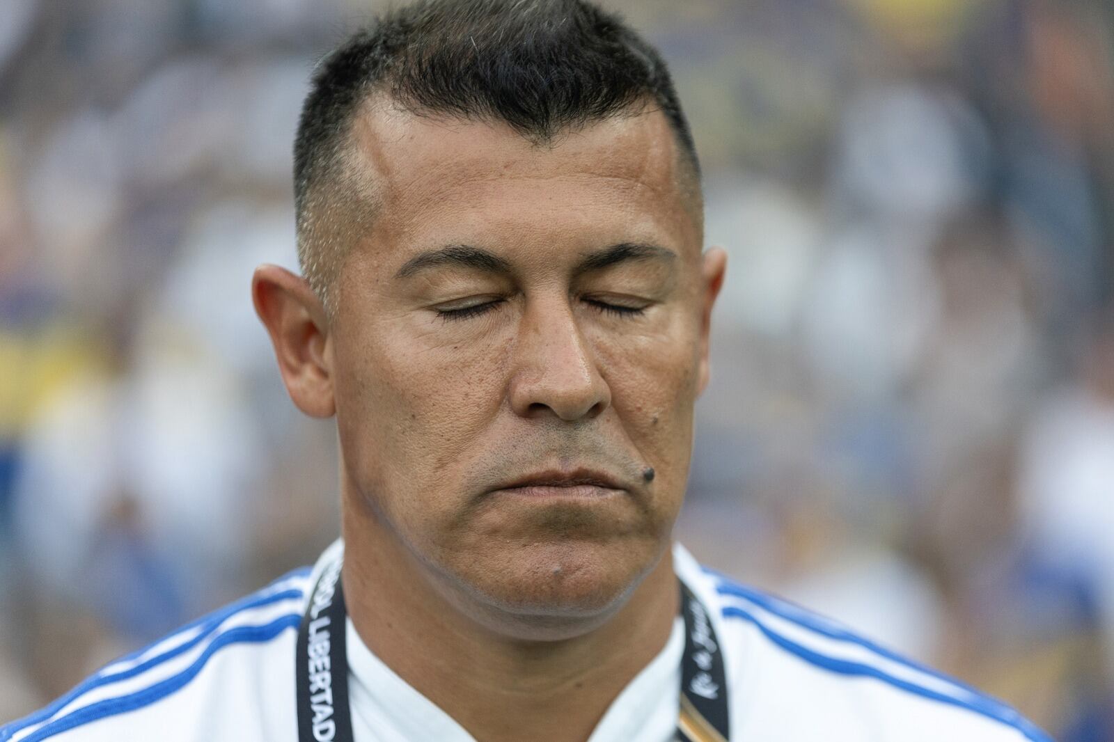 Almirón quedó golpeado por la caída