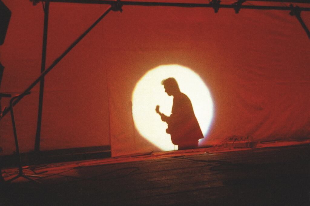 David Lebón fotografiado en los '80 por Charlie Piccoli