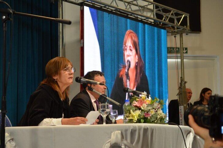 La rectora de la Universidad del Comahue, Beatriz Gentile.