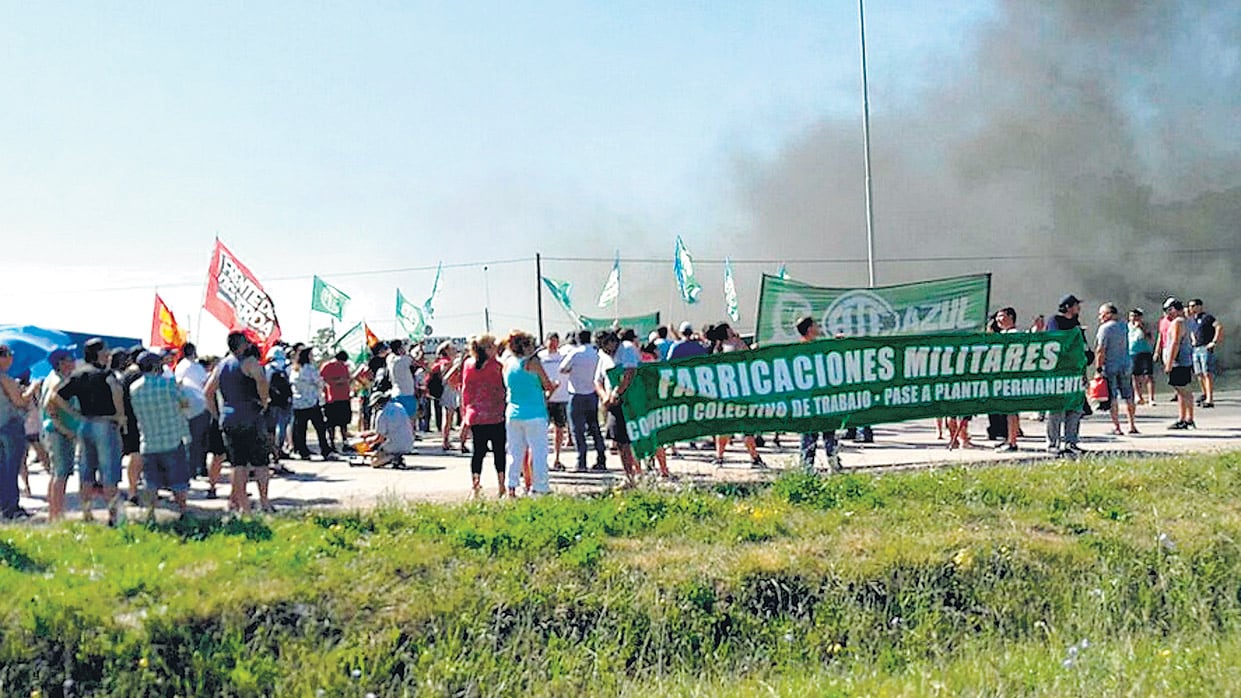 Las autoridades alegaron “razones de mercado” para el cierre pero se desentendieron de la suerte de los empleados.