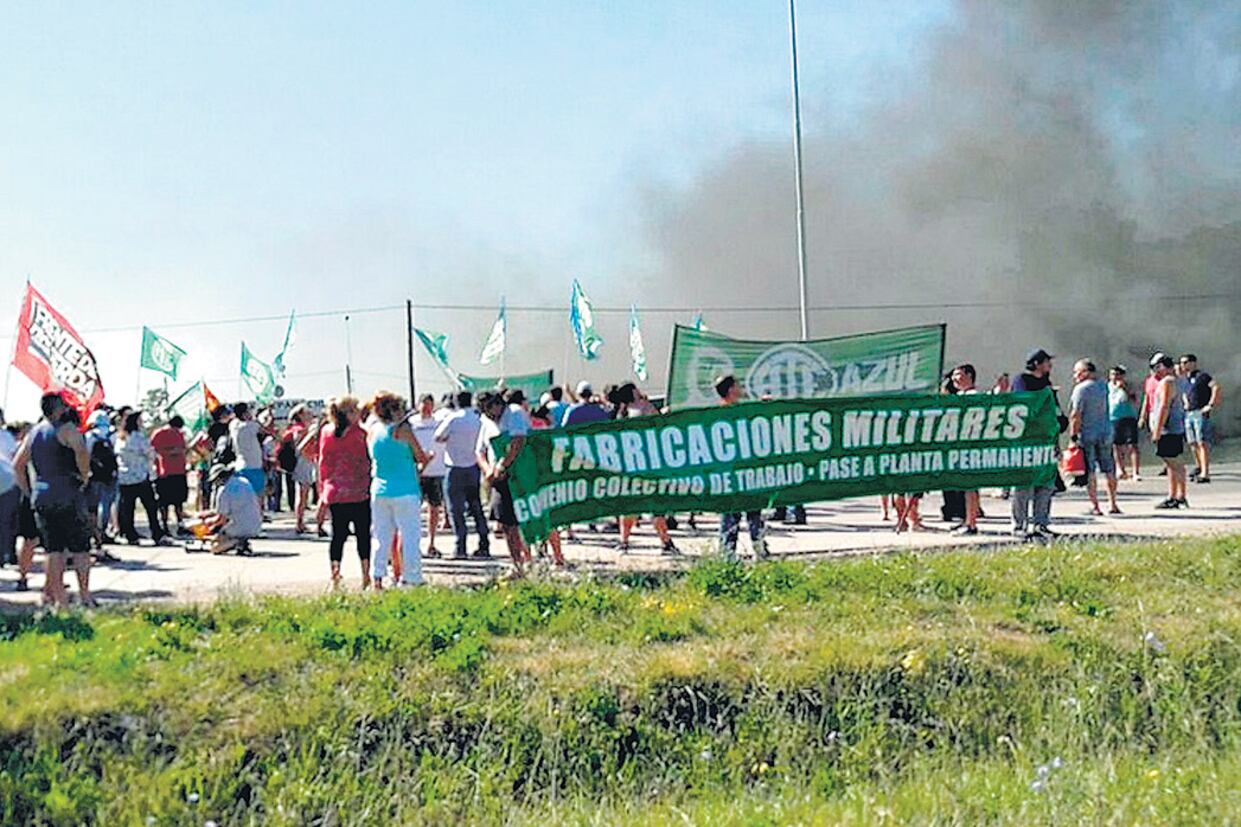 Las autoridades alegaron “razones de mercado” para el cierre pero se desentendieron de la suerte de los empleados.