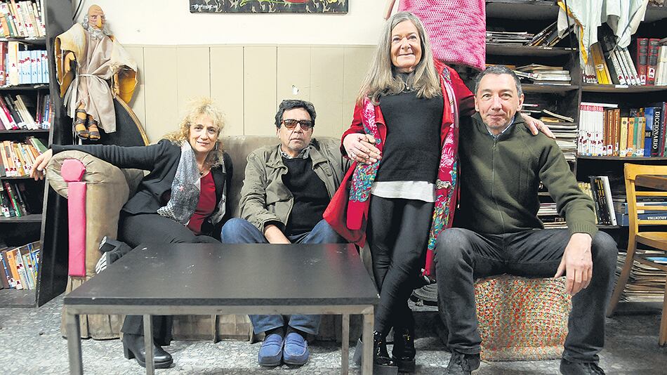 Graciela Baduan, Paula Rubinsztein y Marcelo Bello integran el elenco de la obra de Cattan.