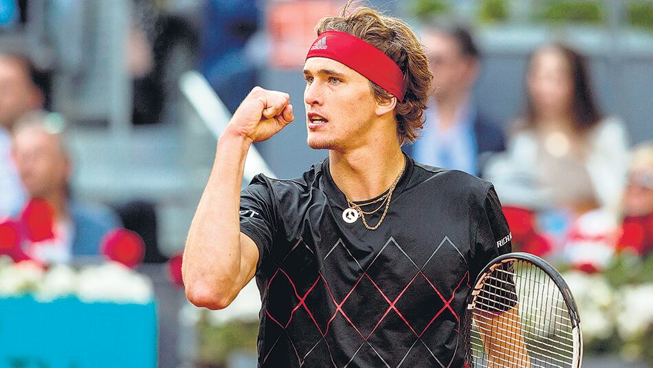 n Con el puño apretado, Zverev festeja su victoria ante Thiem en el Masters 1000 de Madrid.