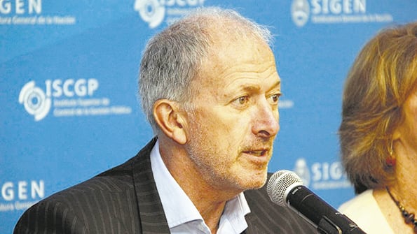 Knoblovits, presidente de la DAIA, más aislado esta semana.