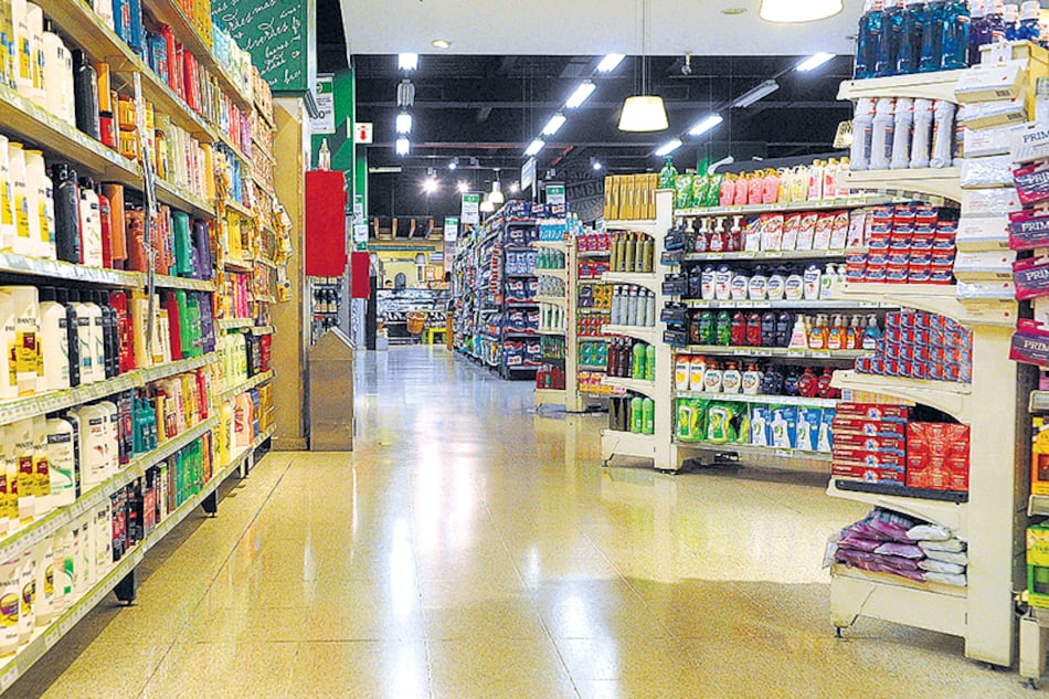 La fuerte alza del precio de los alimentos está castigando mes a mes el salario de los trabajadores.