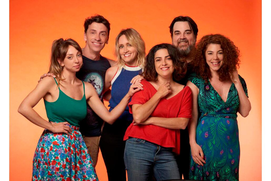 Cymer, Suárez, Bellati, Barrientos, Portaluppi y Figueras funcionan con sincronicidad admirable.