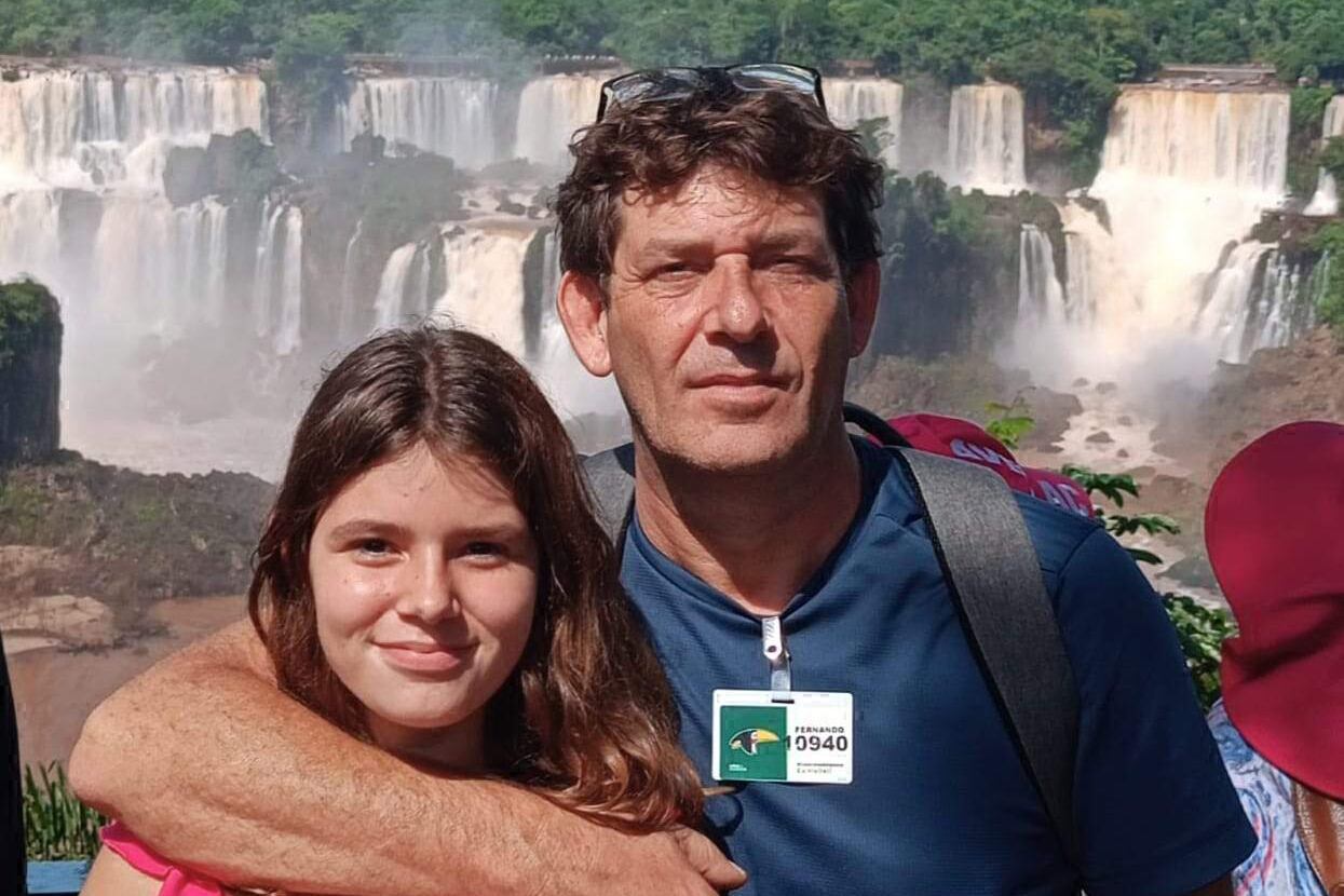 Diego junto a su hija Diana, "igual a su abuela Marta".