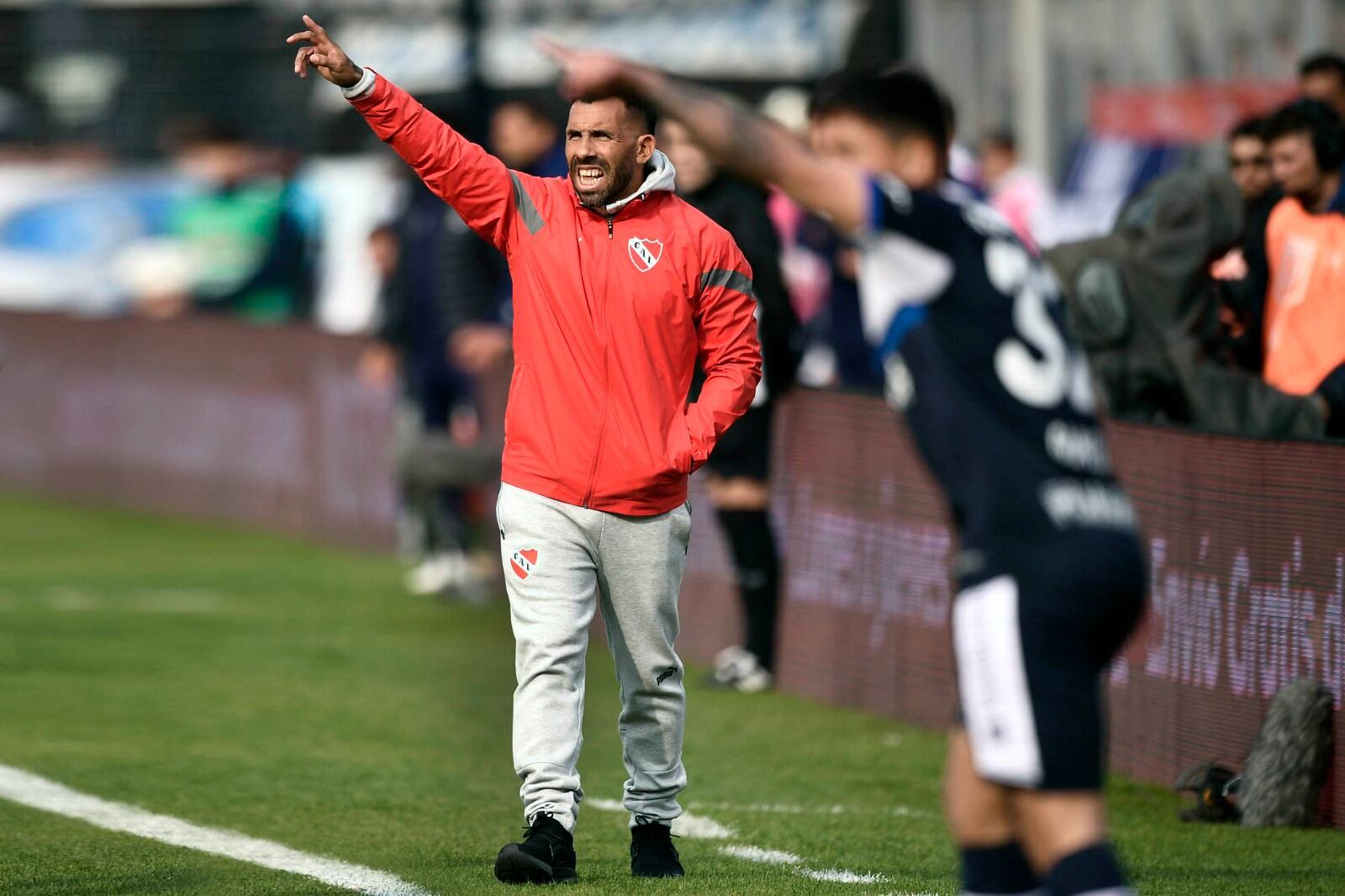 Carlos Tevez quiere seguir con su invicto