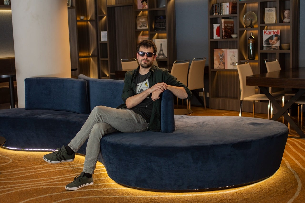 Albert Pijuan logró tres premios con su novela La gran ola.